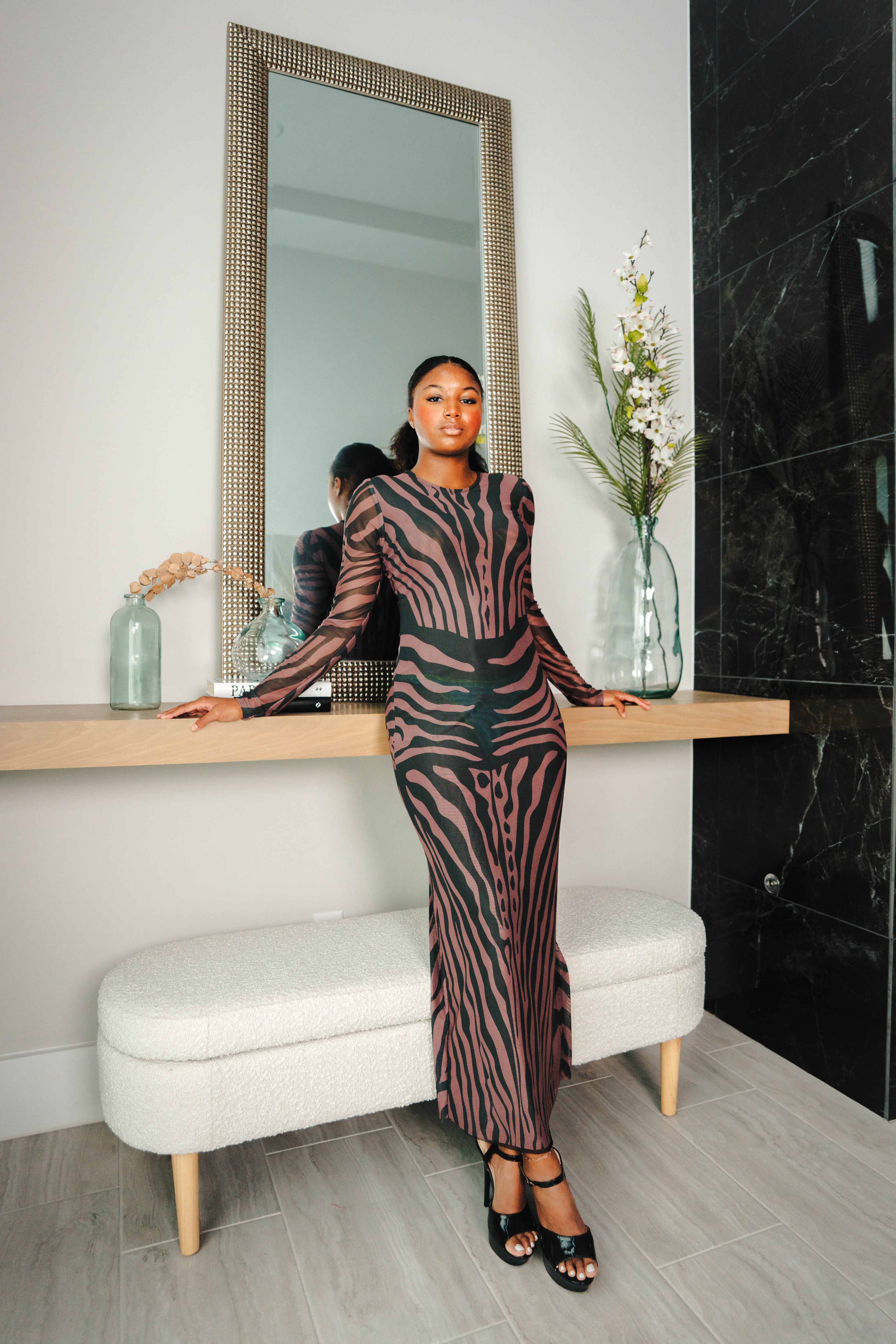 Animal print long sleeve Maxi Mesh Dress Kimish Animal print long sleeve Maxi Mesh Dress Kimish